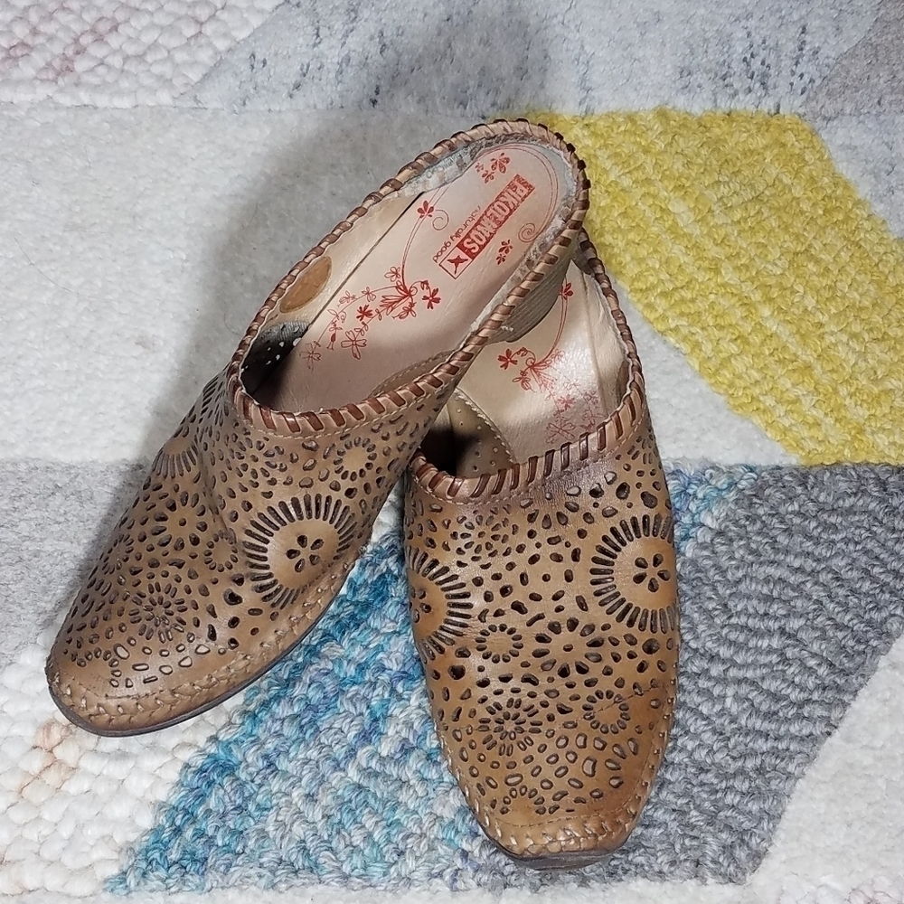 Pikolinos Tabarca Laser CutClogs Mules Size 38